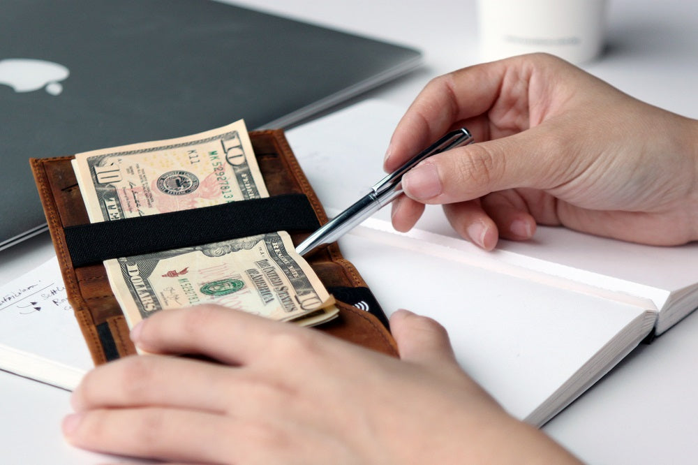 Aki Wallet in Brown Crazy Horse Leather With Cash Slot & Pen.